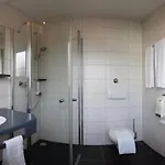 Hotell Zur Bruecke 2*