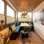 Hotell Zur Bruecke 2*