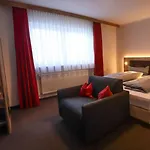 Hotel Zur Bruecke 2*